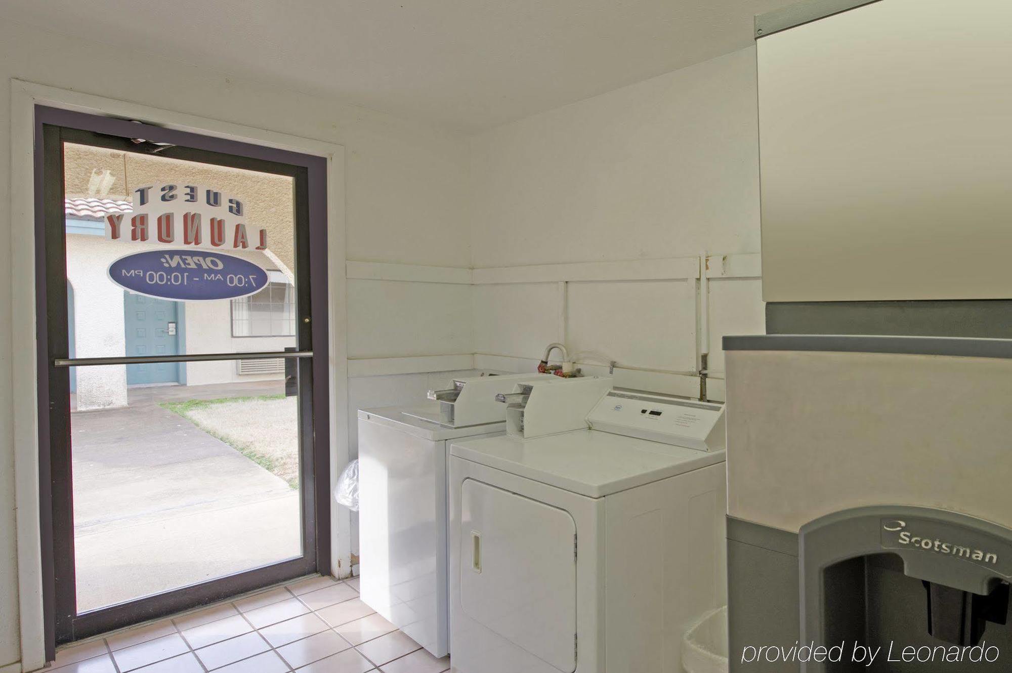 Americas Best Value Inn Bonham Facilidades foto